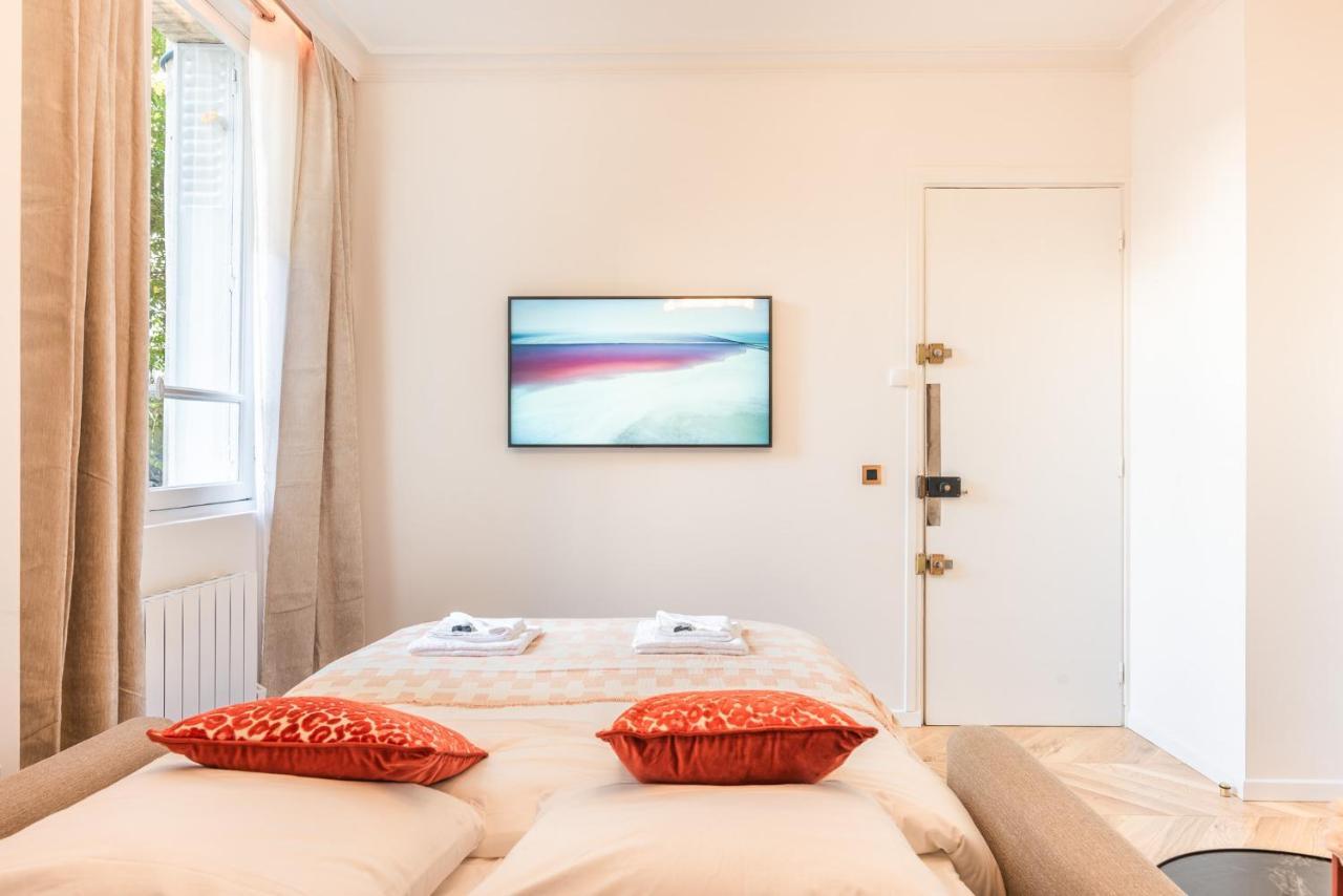 Charming And Cosy Apartment For 4 Guests ปารีส ภายนอก รูปภาพ