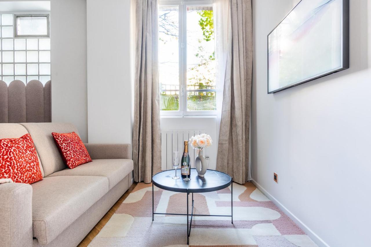 Charming And Cosy Apartment For 4 Guests ปารีส ภายนอก รูปภาพ
